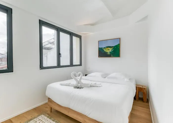 Designer Loft 5 Minutes From Paris *